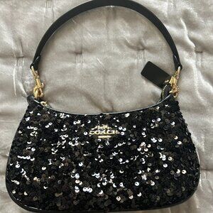 NWOT Teri Shoulder Bag